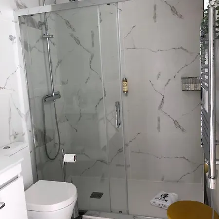 Casa Da Zéfinha, Em Cinfães, No Douro Cinfães