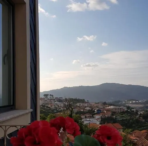 Casa Da Zefinha, Em Cinfaes, No Douro *