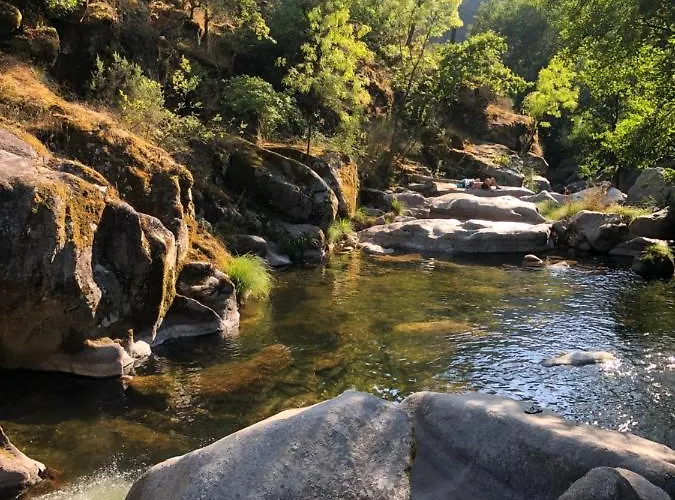 Casa Da Zefinha, Em Cinfaes, No Douro