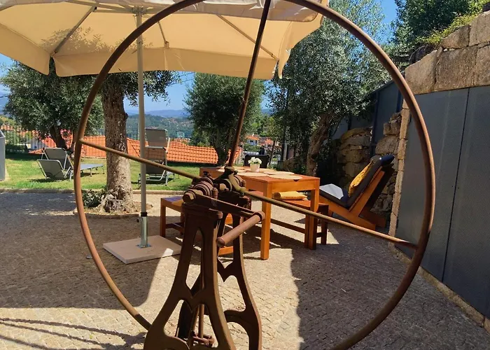 Casa Da Zefinha, Em Cinfaes, No Douro *