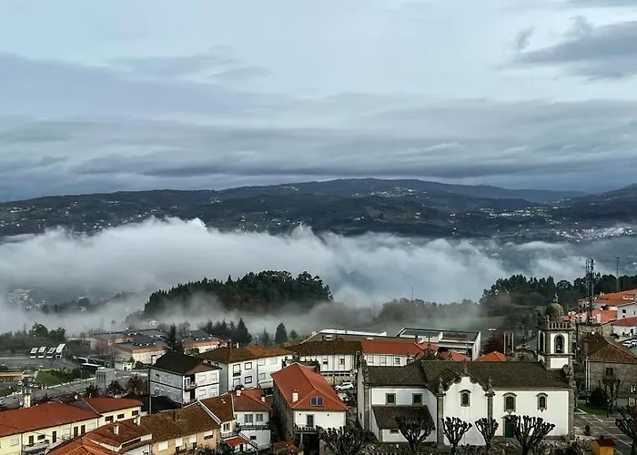 Casa Da Zefinha, Em Cinfaes, No Douro 아파트 *